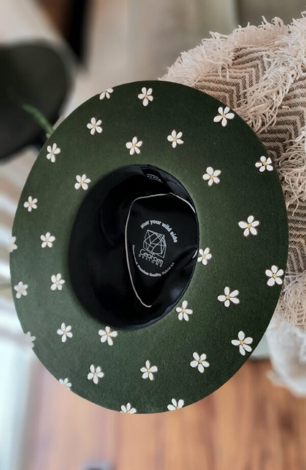 Tiny Daisies: Green Fedora - Image 2