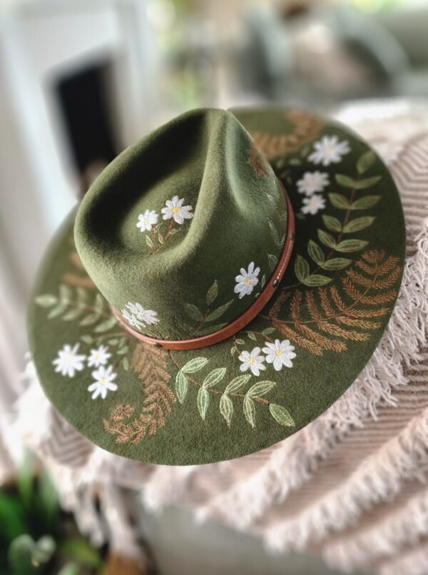 Daisies and Leaves: Green Fedora