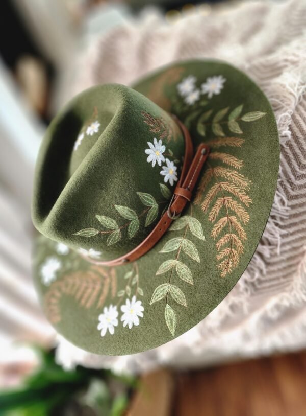 Daisies and Leaves: Green Fedora - Image 4
